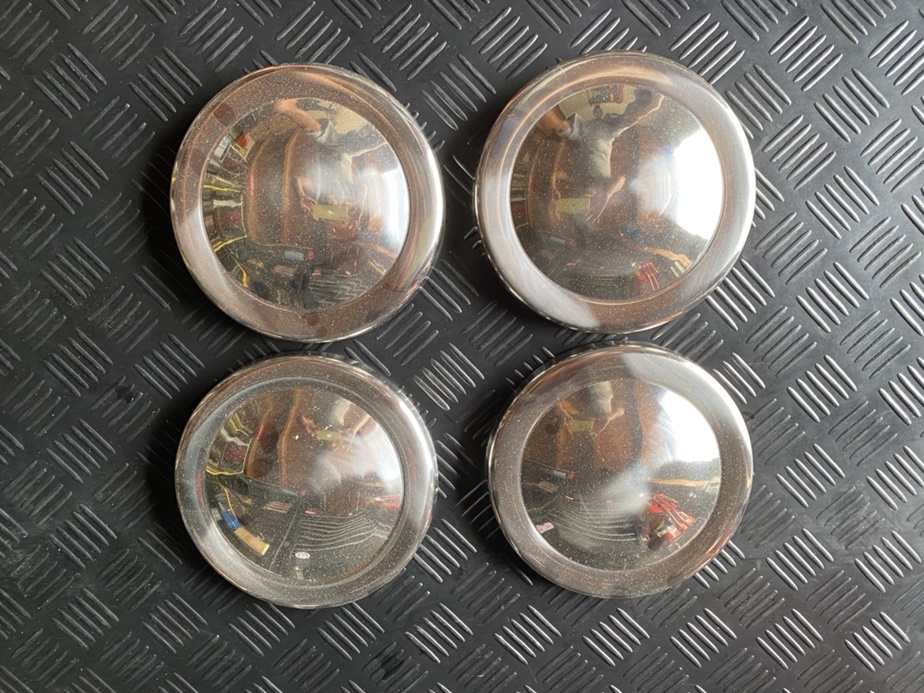 オースチンミニ純正ホイールキャップ(希少)